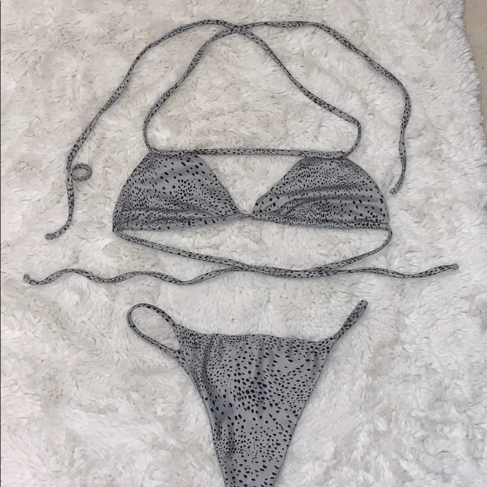 Beach Riot Gray Bikini Set - Picture 5 of 6